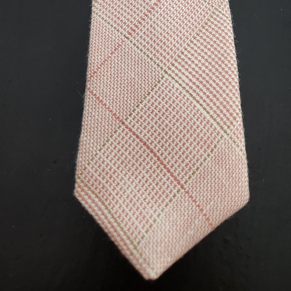 Pink Neck Tie - Picture 4 of 4